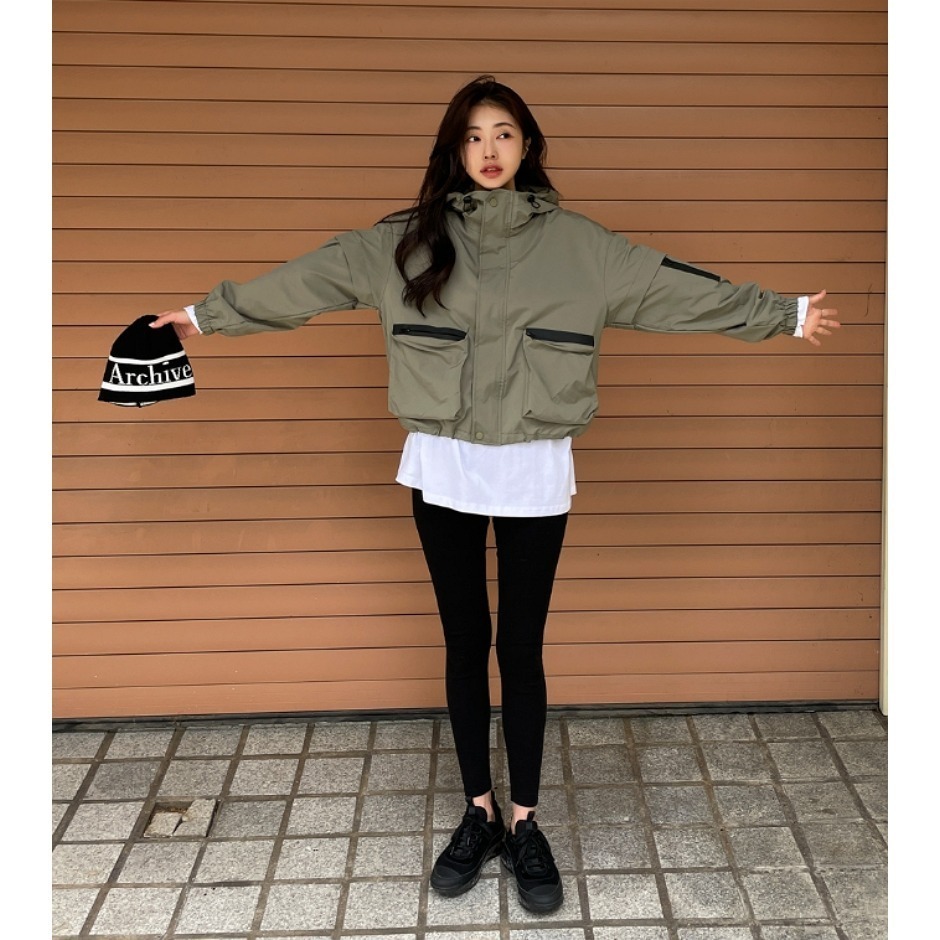 [預購 每周日中午 12:00收單] 2024 正韓 pippin 秋冬女裝 雙口袋高領風衣外套-細節圖7