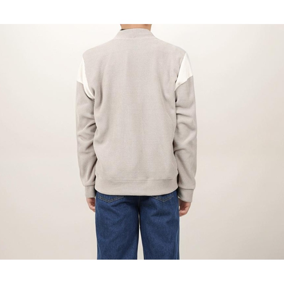 [是男裝喔~][預購 每周日中午 12:00收單] 2024 正韓 smallman 秋冬男裝 肩膀三角色塊開襟衫-細節圖6