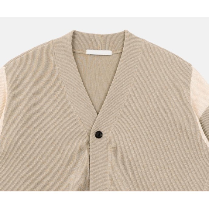 [是男裝喔~][預購 每周日中午 12:00收單] 2024 正韓 smallman 秋冬男裝 肩膀三角色塊開襟衫-細節圖11