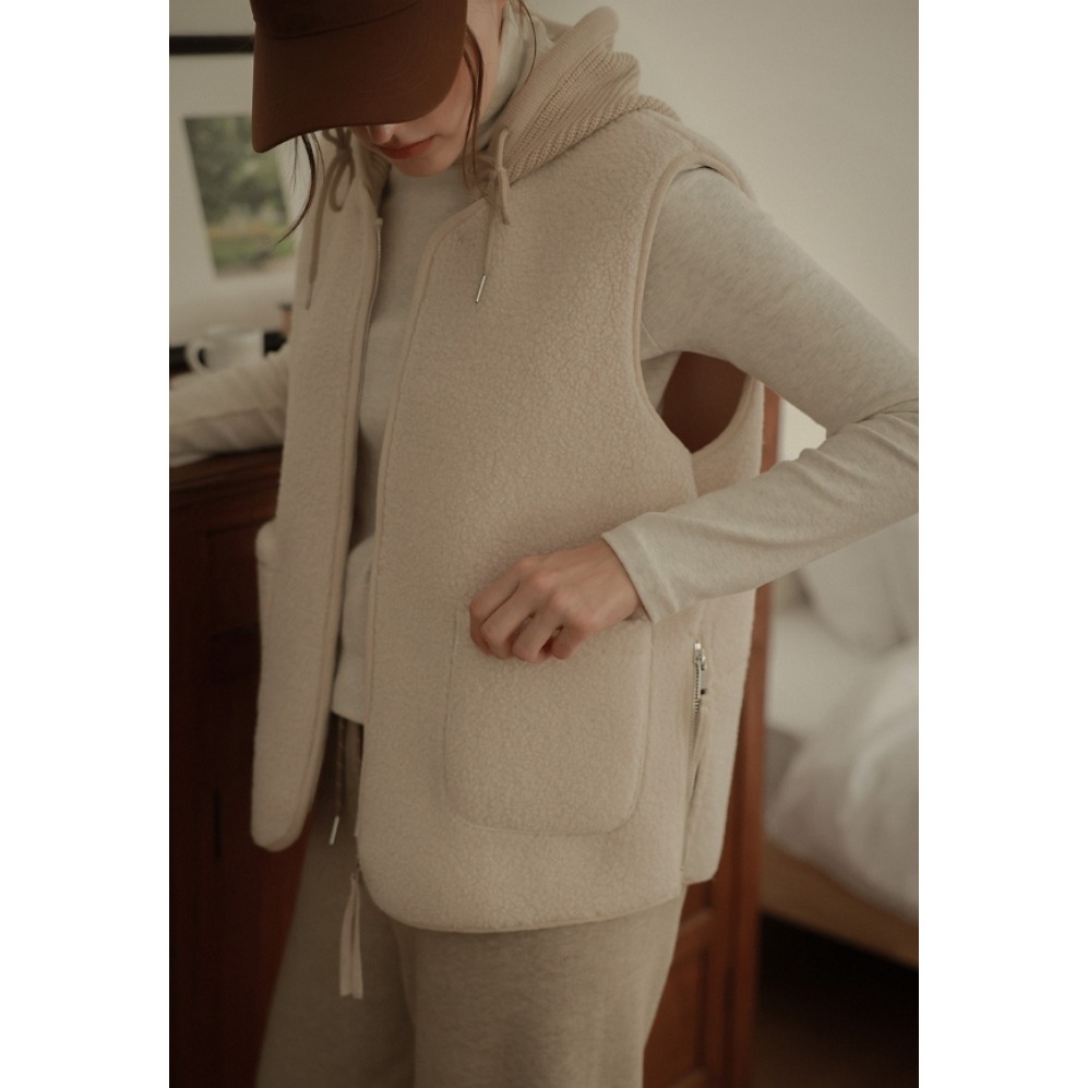 [預購 每周日中午 12:00收單] 2024 正韓 dodry 秋冬女裝  異材質拼接 可拆式連帽背心-細節圖4