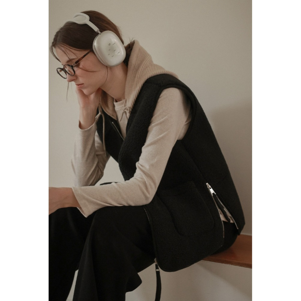 [預購 每周日中午 12:00收單] 2024 正韓 dodry 秋冬女裝  異材質拼接 可拆式連帽背心-細節圖6