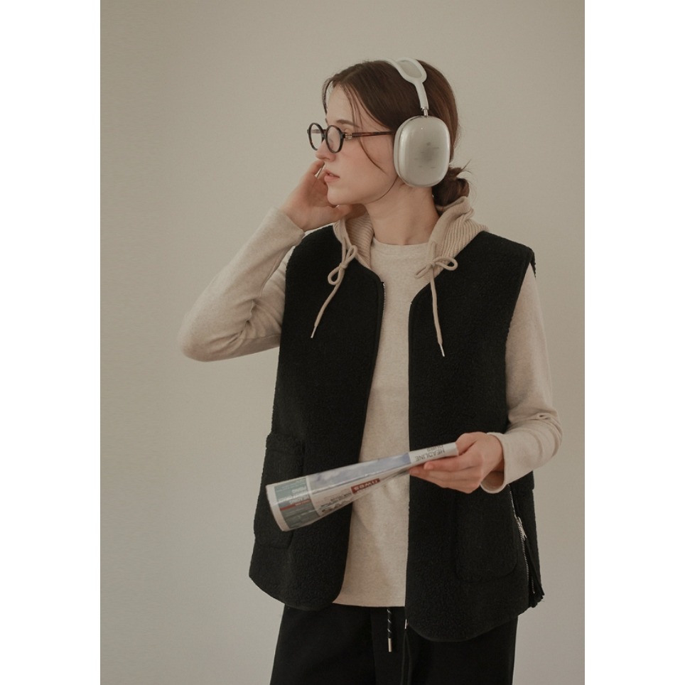 [預購 每周日中午 12:00收單] 2024 正韓 dodry 秋冬女裝  異材質拼接 可拆式連帽背心-細節圖7