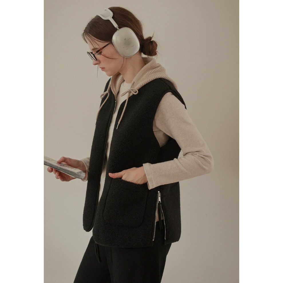 [預購 每周日中午 12:00收單] 2024 正韓 dodry 秋冬女裝  異材質拼接 可拆式連帽背心-細節圖8