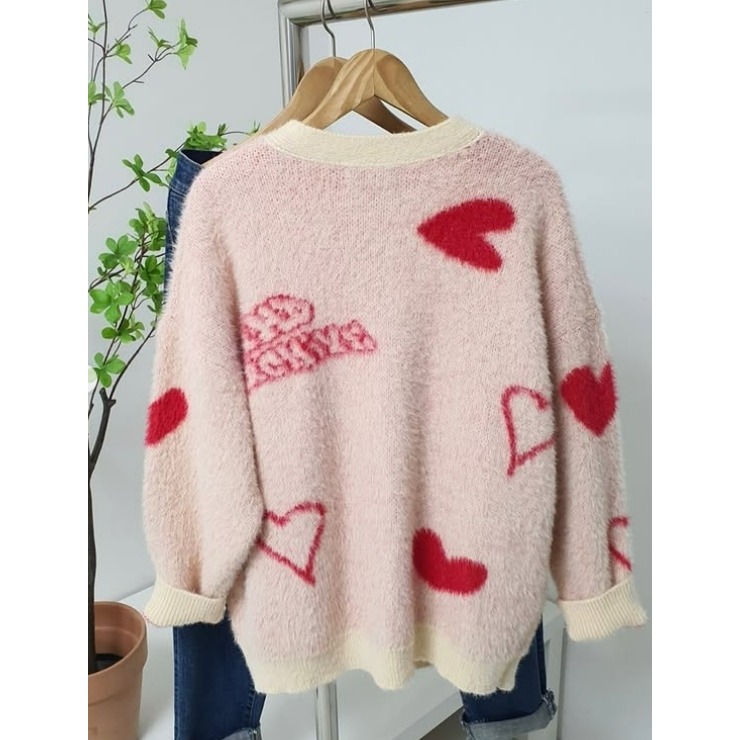 [預購 每周日中午 12:00收單] 2025 正韓 設計師棟 花式愛心針織外套-細節圖3