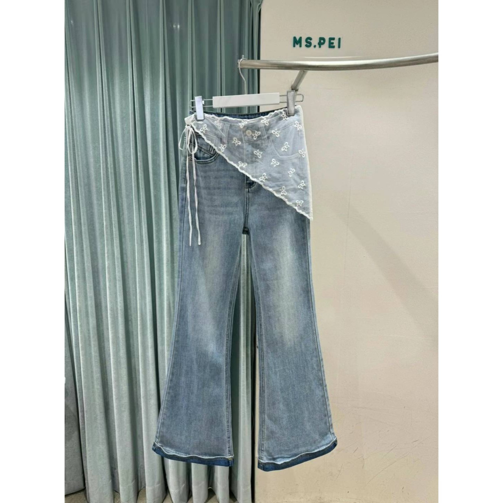 [預購 每周日中午  12:00收單] 2025 韓國 初春女裝 斜綁蕾絲牛仔褲-細節圖4