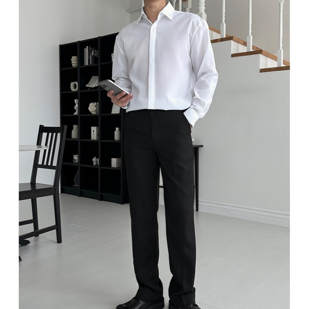 [官網特惠ing] [是男裝喔~][預購 每周日中午 12:00收單] 2025 韓國 smallman 隱藏鈕扣襯衫-細節圖6