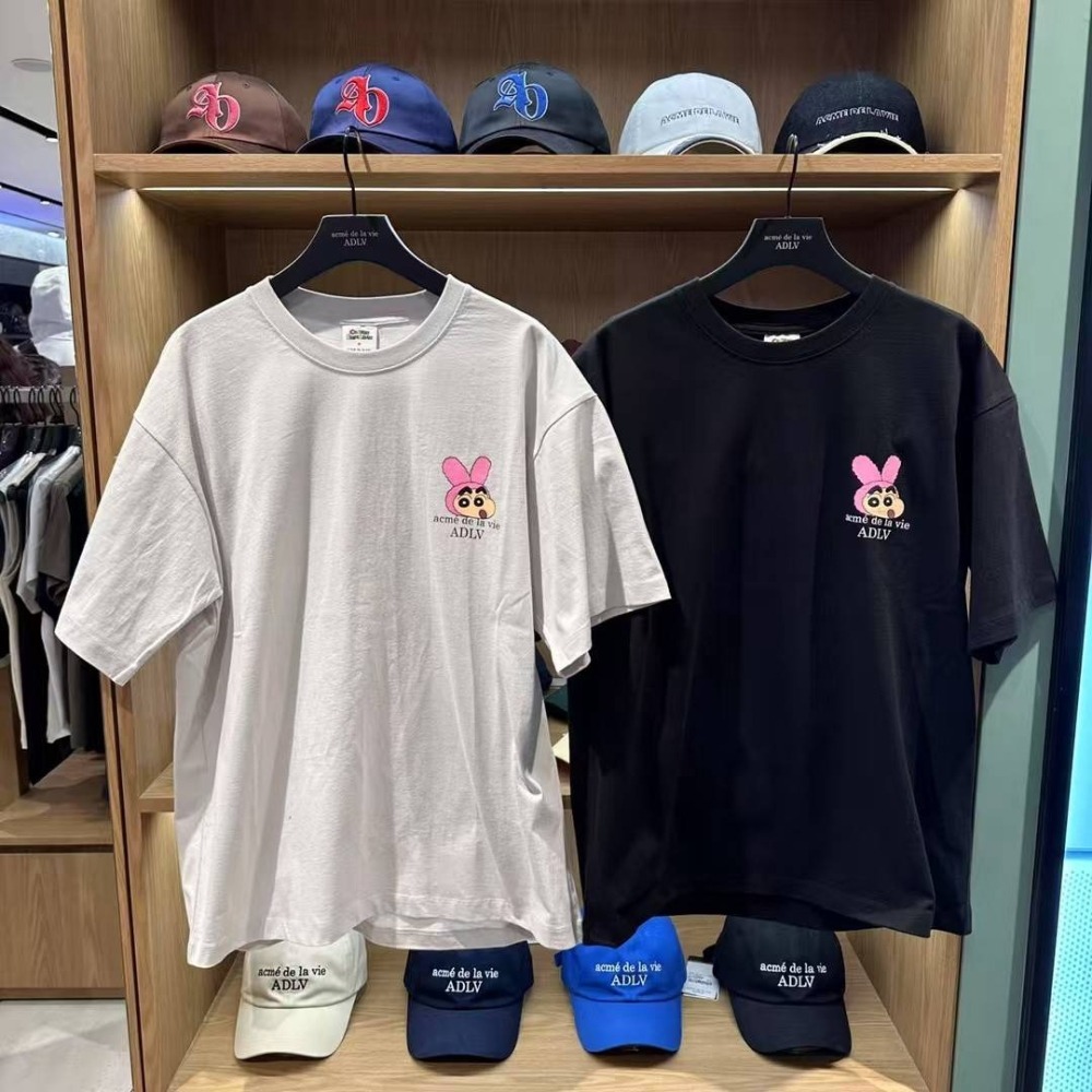 [官網特惠ing][預購 每周日中午 12:00收單] 2025 韓國  ADLV X 蠟筆小新聯名款 小新兔子上衣-細節圖7