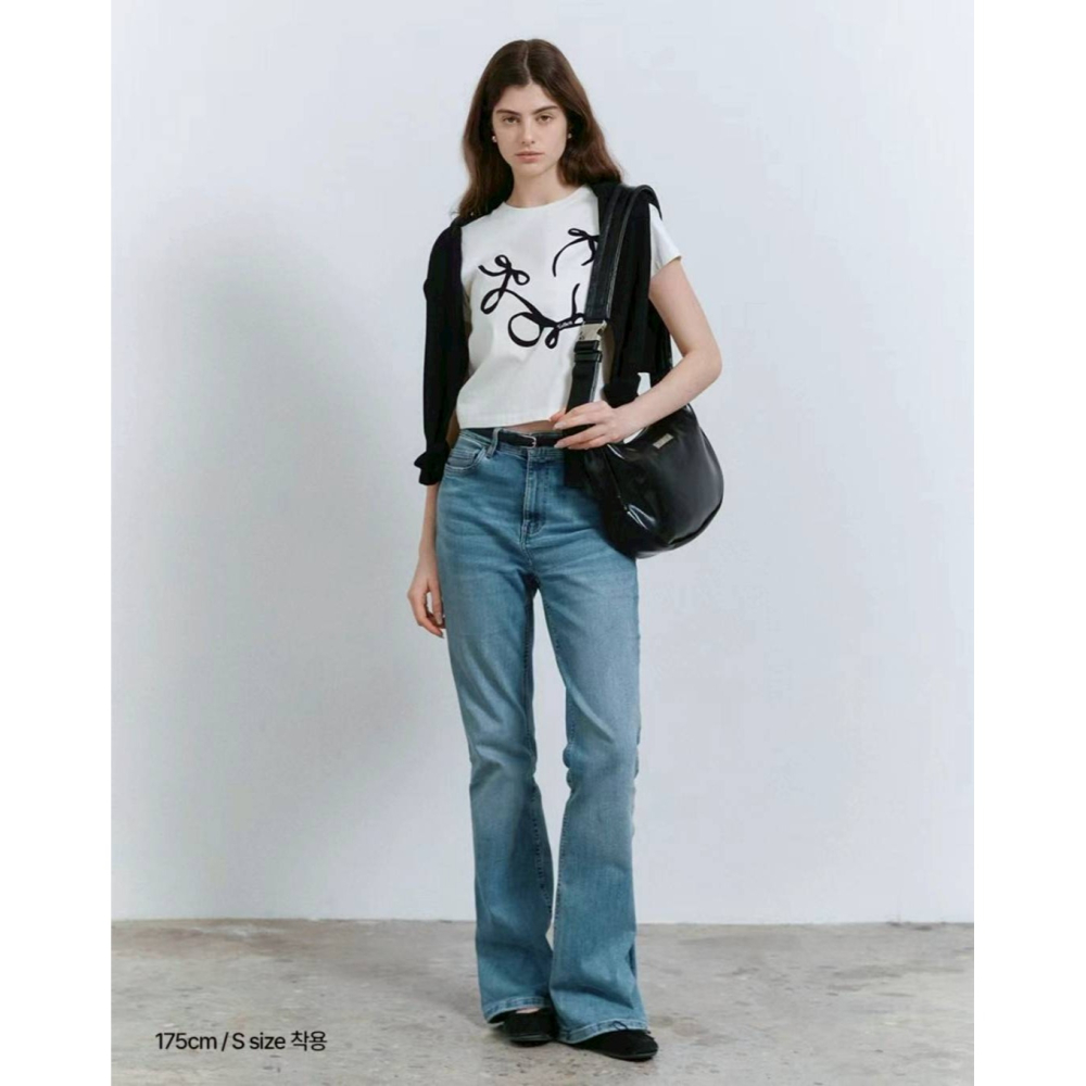 [官網特惠ing] [預購 每周日中午 12:00收單] 2025 韓國  FALLET 蝴蝶結設計上衣-細節圖4