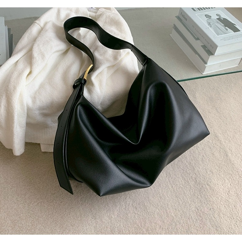 [預購 每周日中午 12:00收單] 2025 韓國 東大門 女生包包  大容量肩背包-細節圖4