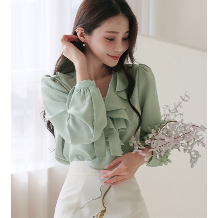 [官網特惠ing][預購 每周日中午 12:00收單] 2025 ode 初春女裝 層疊荷葉邊領蝴蝶結緞帶襯衫-細節圖8