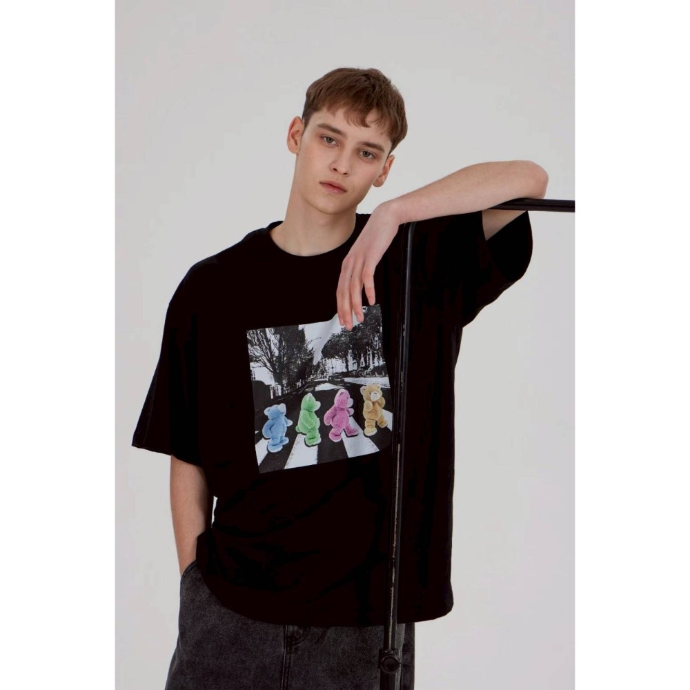 [預購 每周日中午 12:00收單] 2025 韓國 DYSFUNCT  棒棒糖 果凍熊過馬路上衣-規格圖4