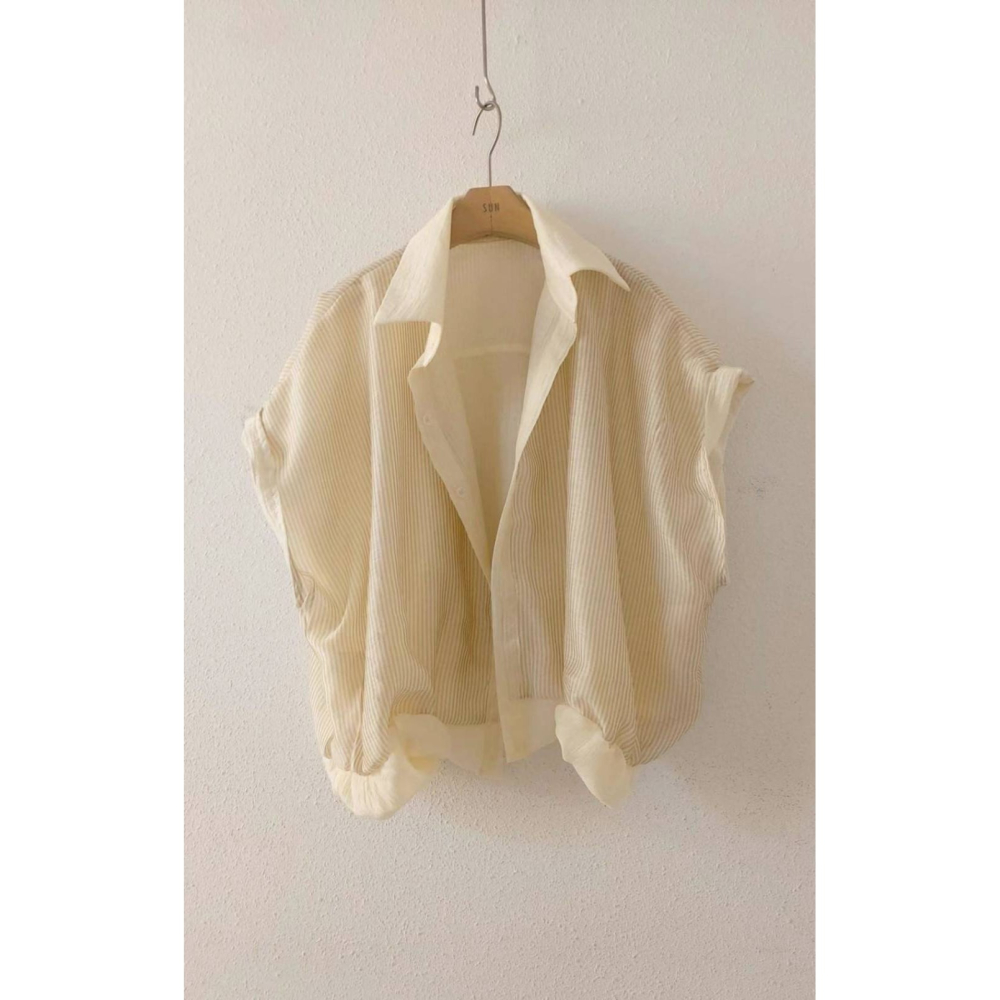 [預購 每周日中午 12:00收單] 2025 韓國春夏女裝 兩面穿條紋短袖上衣-細節圖4