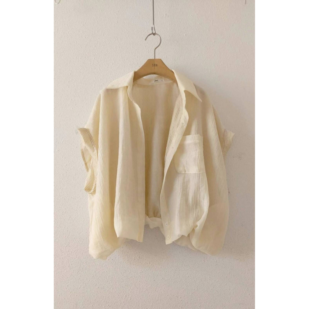 [預購 每周日中午 12:00收單] 2025 韓國春夏女裝 兩面穿條紋短袖上衣-細節圖6