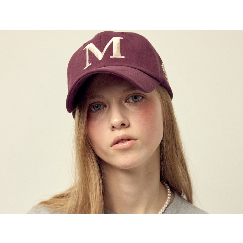 [預購 每周日中午 12:00收單] 2025 韓國 時尚配件 MARDI ＇25春夏新款大M字刺繡帽-細節圖5