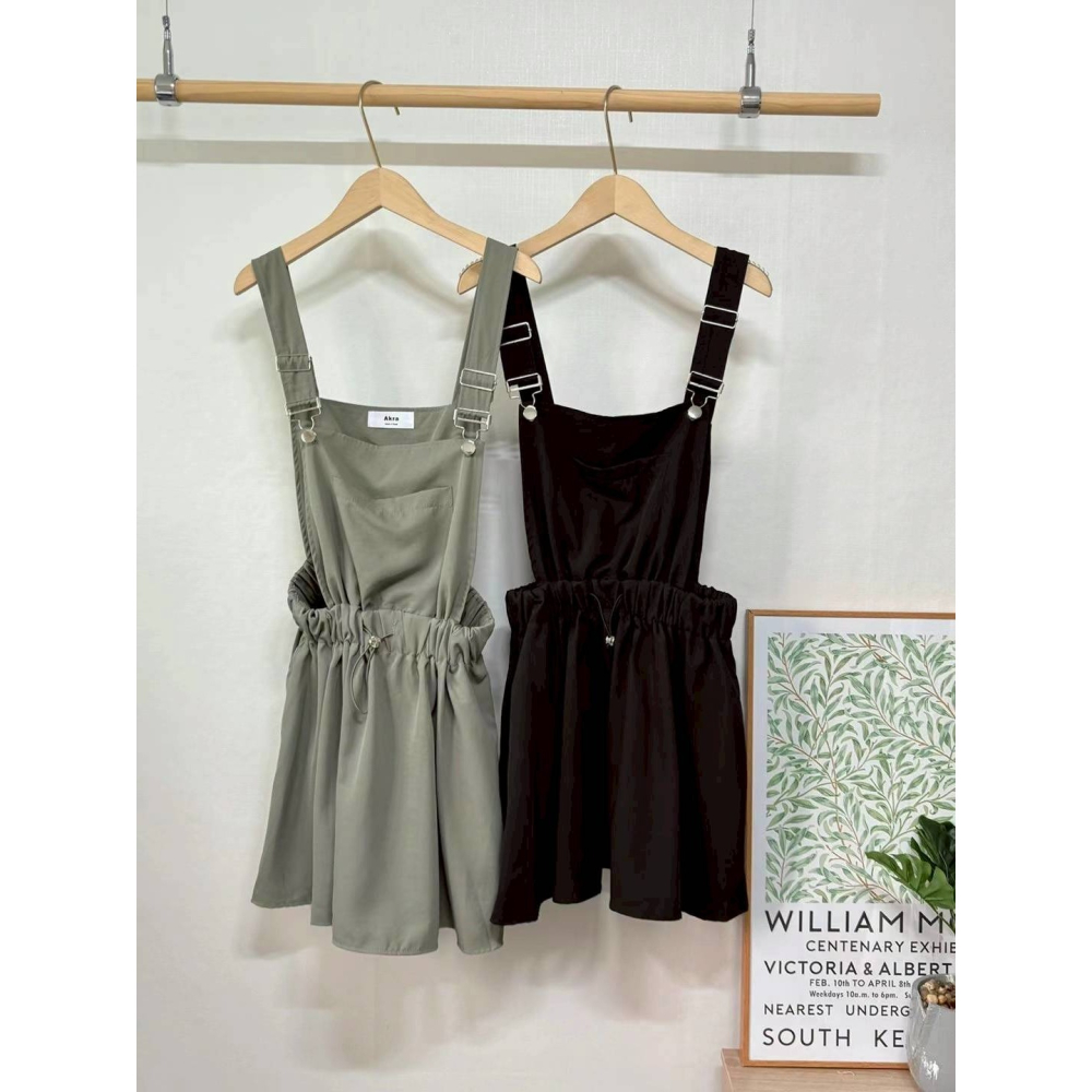 [預購 每周日中午 12:00收單] 2025 韓國 春夏女裝 休閒時尚 俏麗可愛 抽繩吊帶短裙-細節圖8