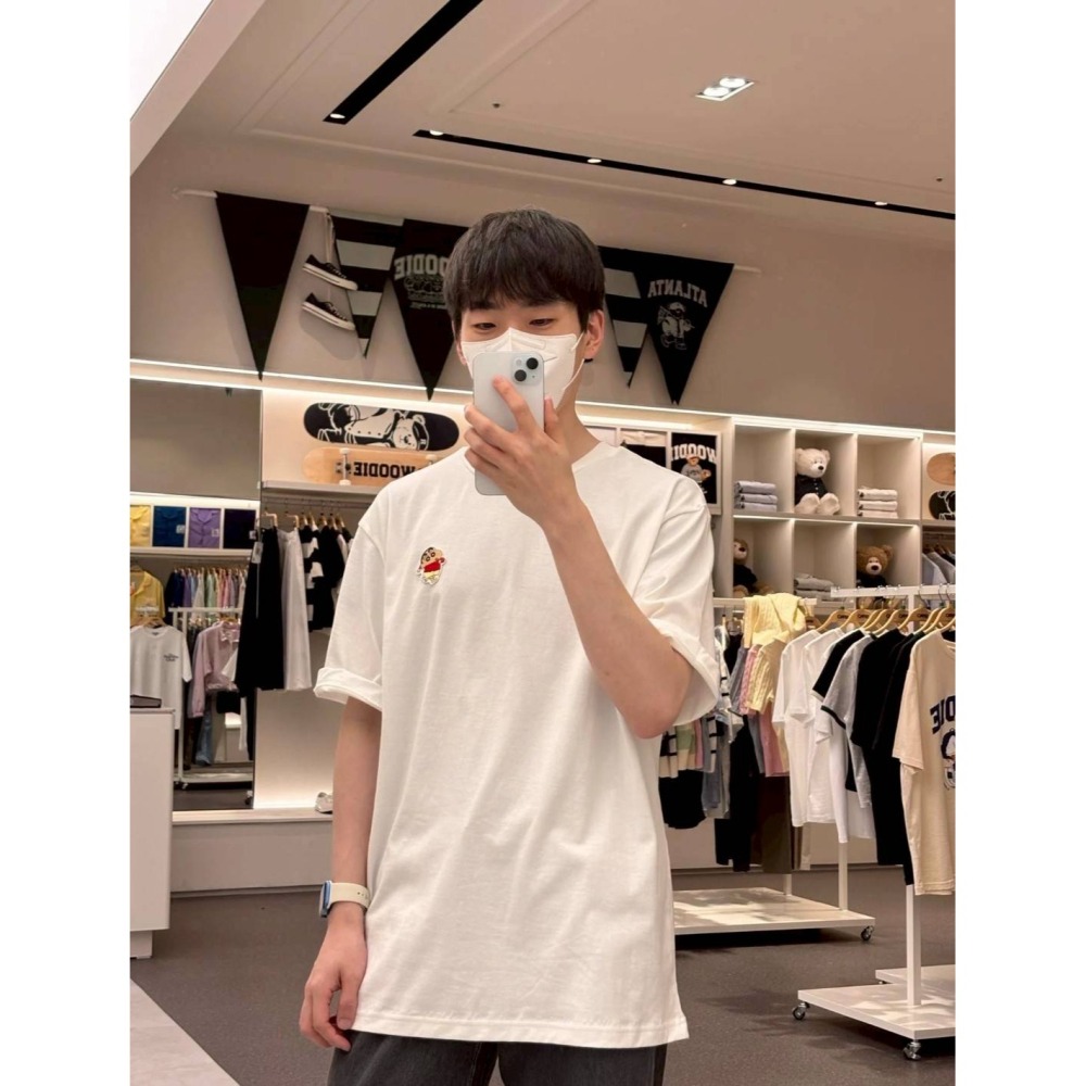 [限時限量特惠][預購 2025.05.19 中午 12:00收單] 2025  打折款~SPAO 蠟筆小新上衣 1+1-細節圖3