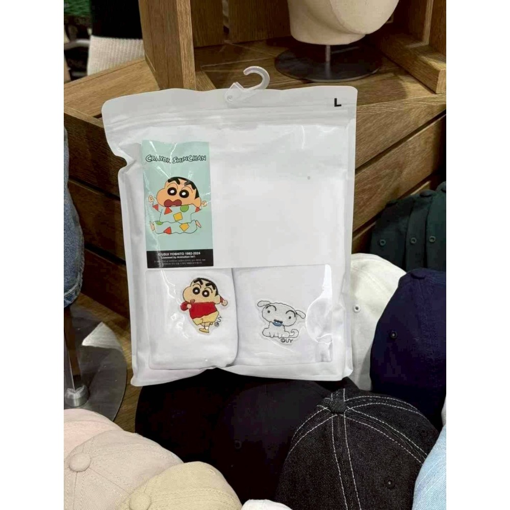 [限時限量特惠][預購 2025.05.19 中午 12:00收單] 2025  打折款~SPAO 蠟筆小新上衣 1+1-細節圖7