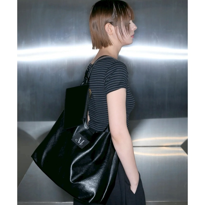 [韓國打折款 ] [預購 每周日中午 12:00收單] 2025 韓國 MUCENT 皮革肩背包-細節圖4