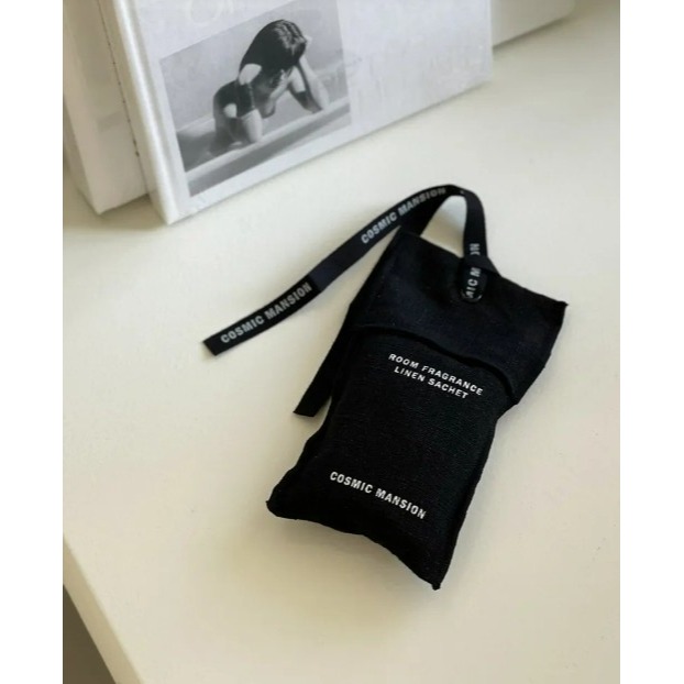 [預購 每周日中午12:00收單] 2025韓國 生活百貨  COSMIC MANSION 亞麻香氛袋-細節圖4