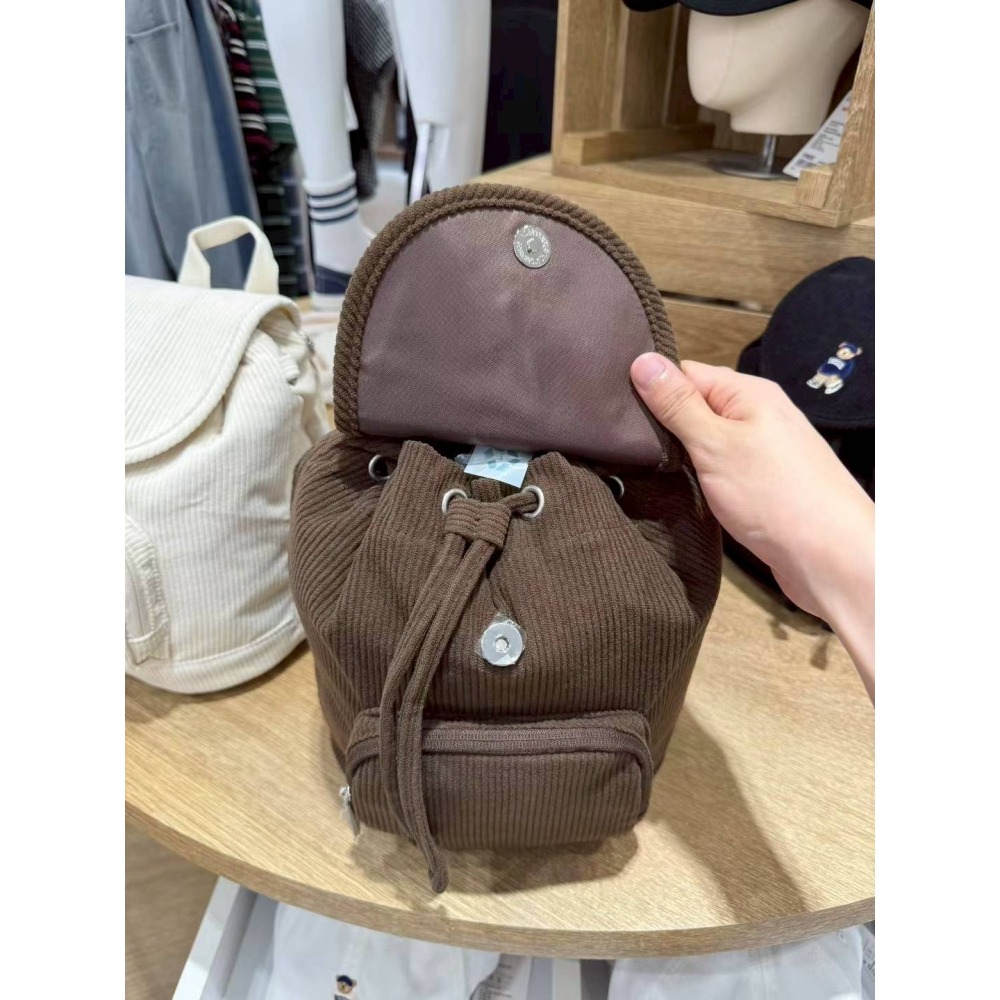 [預購 每周日中午 12:00收單] 2025 韓國 SPAO  燈心絨熊熊刺繡背包-細節圖7