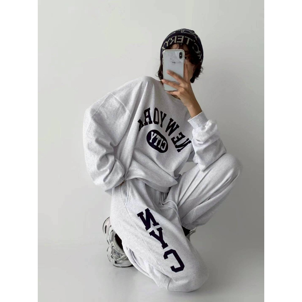 [預購 每周日中午 12:00收單] 2025 韓國 東大門 初秋女裝 NEW YORK字樣上衣+長褲套裝組-細節圖2