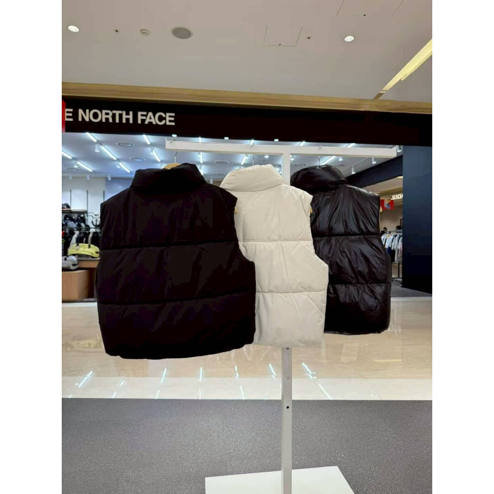 [預購 每周日中午 12:00收單] 2025 韓國 SPAO 女款保暖鋪棉背心-細節圖7