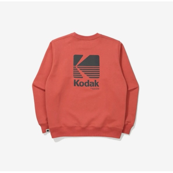 [預購 每周日中午 12:00收單] 2025 韓國  KODAK柯達 秋冬新款 背後大標上衣(男女皆可)-細節圖7
