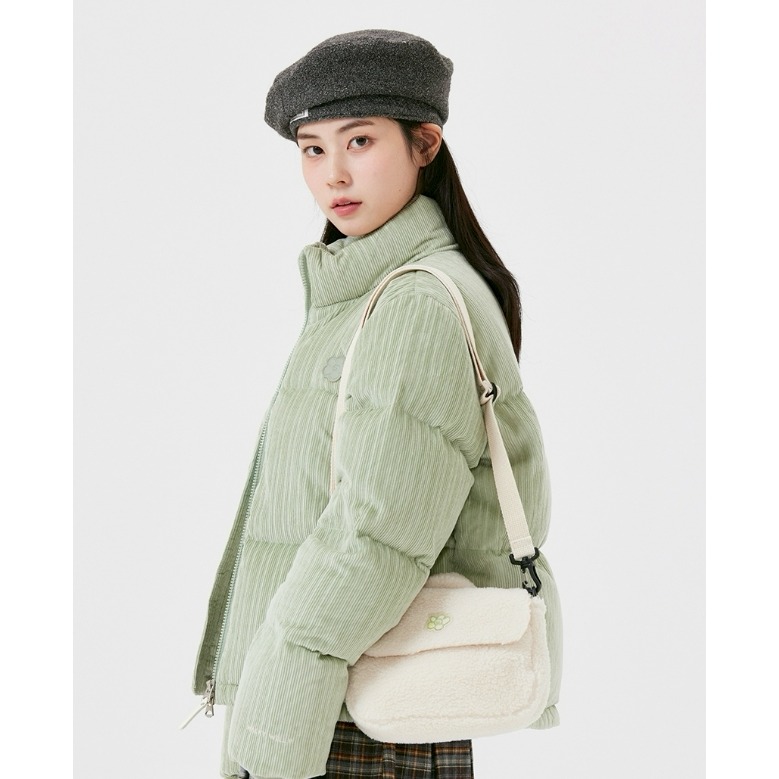 [預購 每周日中午 12:00收單] 2025 韓國 WACKY WILLY  泰迪熊毛肩背包-細節圖2