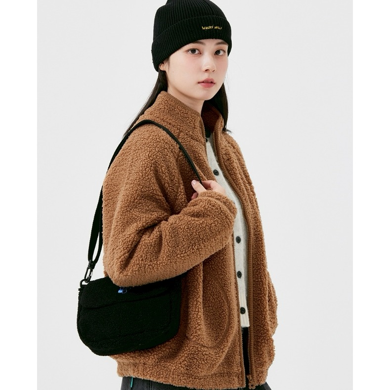 [預購 每周日中午 12:00收單] 2025 韓國 WACKY WILLY  泰迪熊毛肩背包-細節圖4