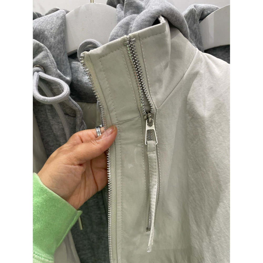 [預購 每周日中午 12:00收單] 2025 韓國 秋冬女裝  假兩件連帽外套-細節圖5