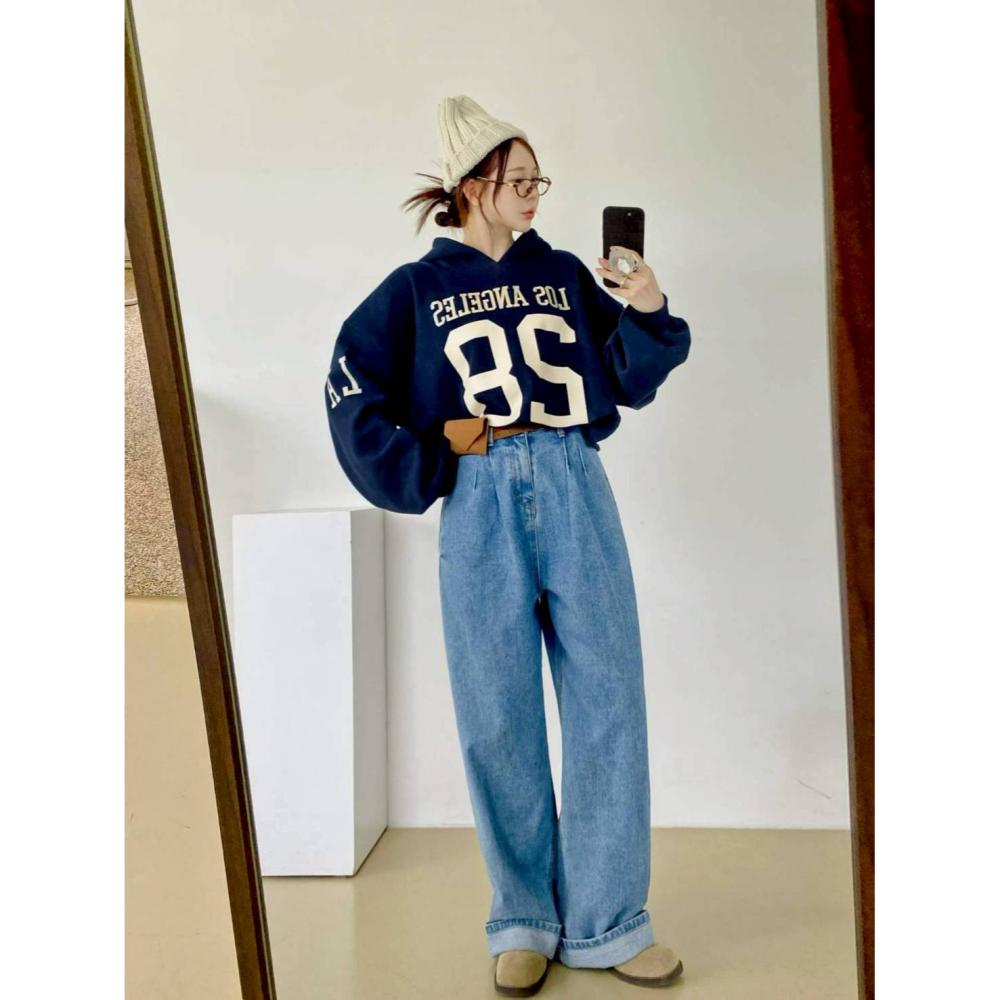 [預購 每周日中午 12:00收單] 2025 韓國 秋冬女裝  內刷毛短連帽上衣-細節圖4