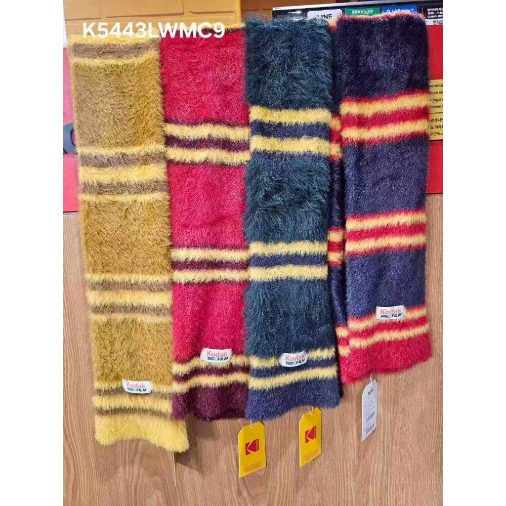 [預購 每周日中午 12:00收單] 2025 韓國  KODAK 25秋冬新款   絨毛圍巾-規格圖10
