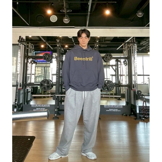 [韓國黑五折扣ing] [預購 每周日中午 12:00收單] 2025 韓國 BEENTRILL LOGO連帽上衣-細節圖8