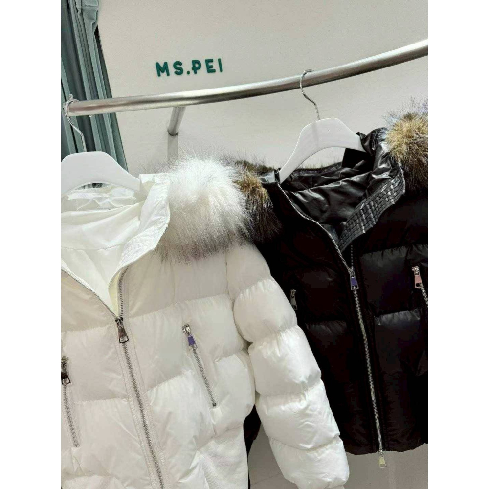 [預購 每周日中午 12:00收單] 2025 韓國 秋冬女裝 束腰連帽毛毛外套-細節圖3