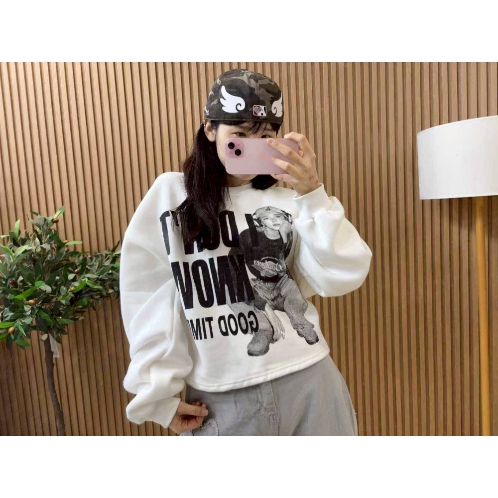 [預購 每周日中午 12:00收單] 2025 韓國 秋冬女裝  I DON＇T KNOW 字樣 內刷毛上衣-規格圖7