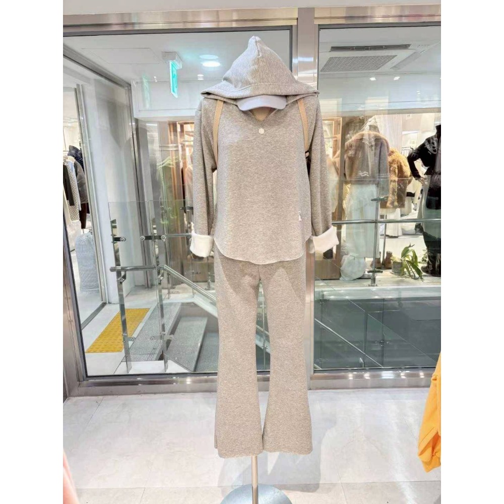 [預購 每周日中午 12:00收單] 2025 韓國 秋冬女裝 水貂毛內裡連帽上衣-規格圖9