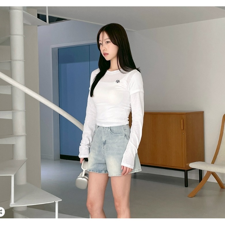 [韓國優惠ing][預購 每周日中午 12:00收單] 2025 韓國 秋冬女裝 MUAHMUAH  LOGO假兩件上衣-細節圖5