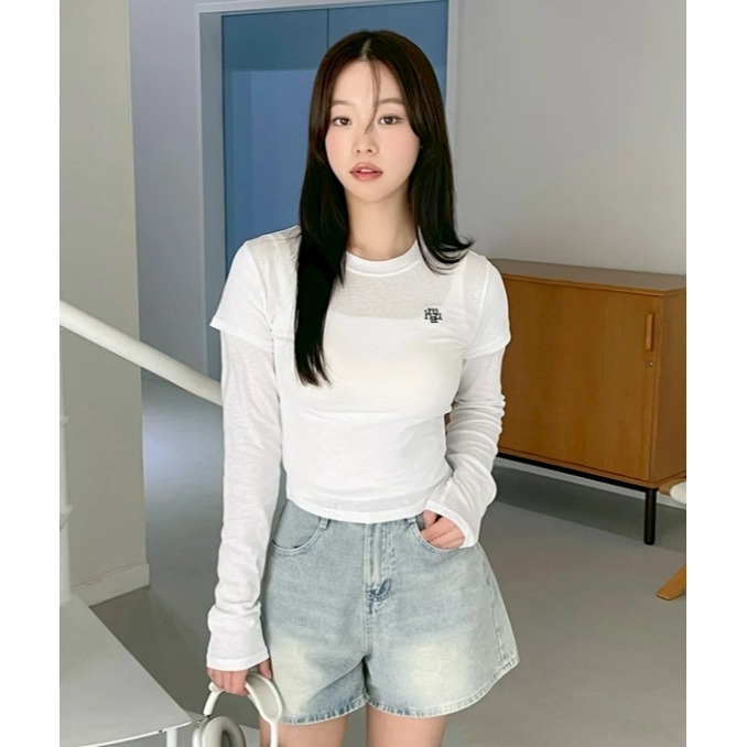 [韓國優惠ing][預購 每周日中午 12:00收單] 2025 韓國 秋冬女裝 MUAHMUAH  LOGO假兩件上衣-細節圖7
