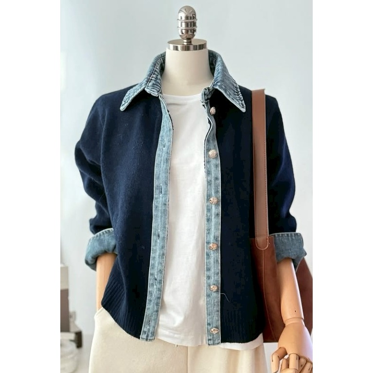 [預購 每周日中午 12:00收單] 2025 韓國 秋冬女裝   牛仔拼接上衣-細節圖3