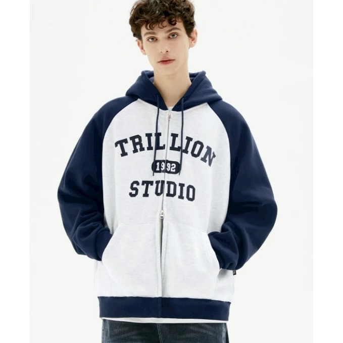 [預購 每周日中午 12:00收單] 2025 韓國 潮牌 TRILLION 中性款LOGO連帽外套-細節圖3