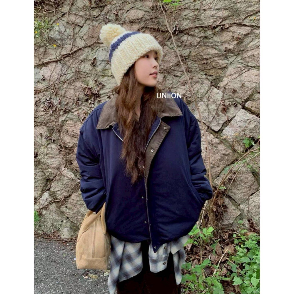 [預購 每周日中午 12:00收單] 2025 韓國 秋冬時尚配件   線條毛球針織羊毛帽-細節圖3