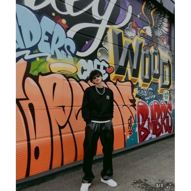 [韓國季末出清款][預購 每周日中午 12:00收單] 2025 韓國 MLB 洋基花布上衣-細節圖5