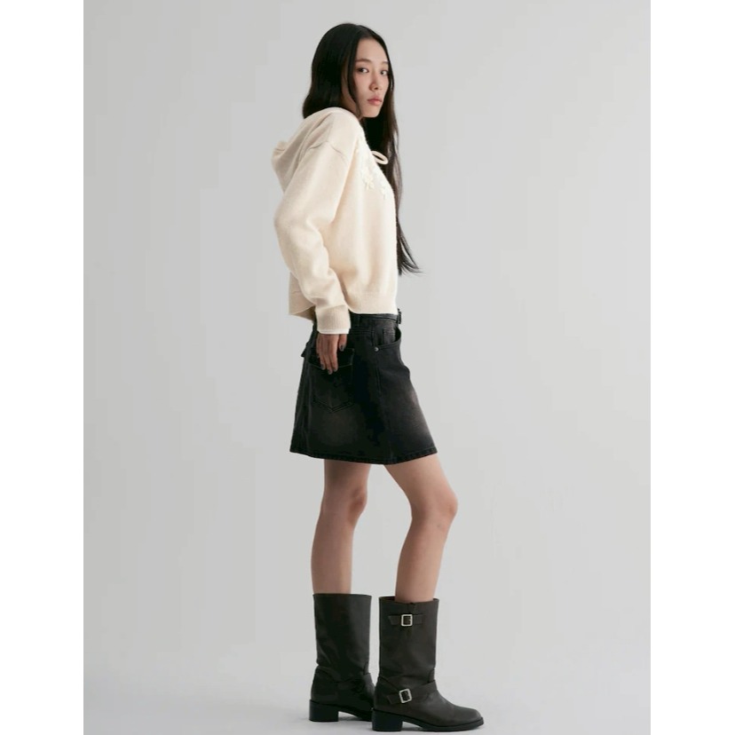 [韓國季末打折款][預購 每周日中午 12:00收單] 2025 韓國 秋冬女裝 8 SECONDS 綁帶刺繡連帽上衣-細節圖3