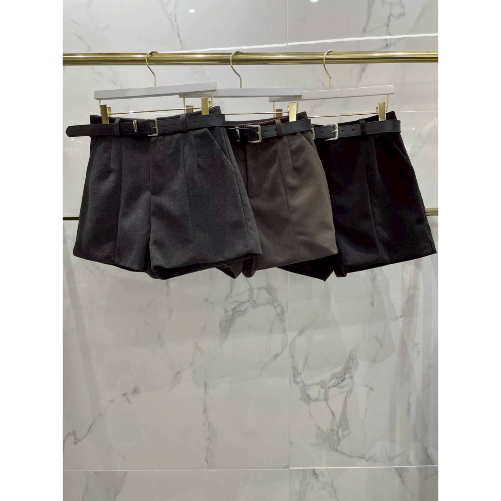 [預購 每周日中午 12:00收單] 2026韓國 秋冬女裝 羊毛短褲+皮帶-細節圖5