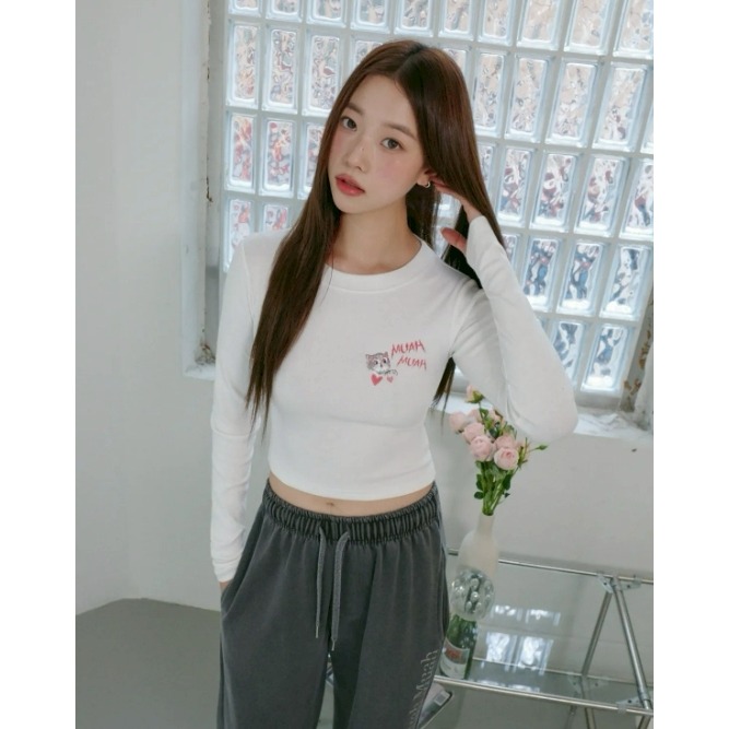 [韓國打折ing][預購 每周日中午 12:00收單] 2026 韓國 MUAHMUAH 貓咪刺繡上衣-細節圖5