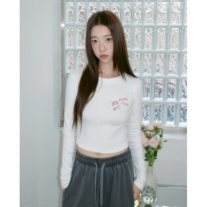 [韓國打折ing][預購 每周日中午 12:00收單] 2026 韓國 MUAHMUAH 貓咪刺繡上衣-細節圖6
