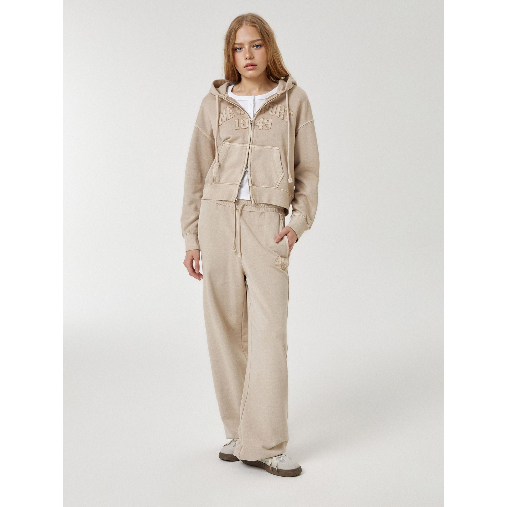 [韓國限時打折ing][預購 每周日中午 12:00收單] 2026 韓國 WHO.A.U 女款 水洗貼布連帽外套-細節圖3