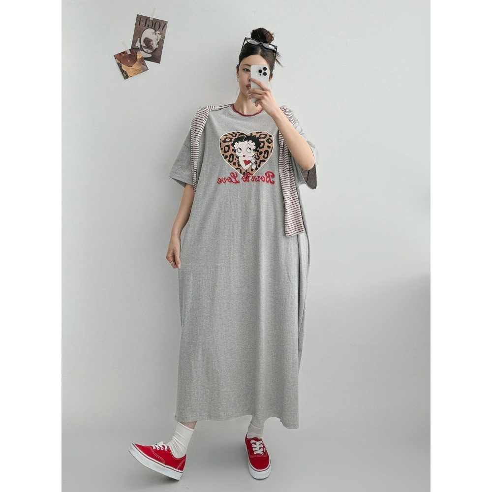 [預購 每周日中午 12:00收單] 2026 韓國 春夏女裝 貝蒂愛心圖案 休閒洋裝-細節圖3