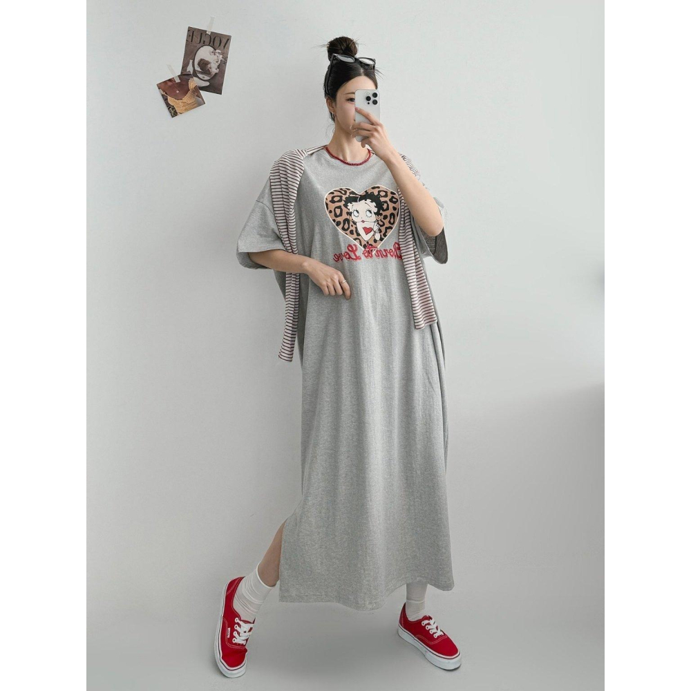 [預購 每周日中午 12:00收單] 2026 韓國 春夏女裝 貝蒂愛心圖案 休閒洋裝-細節圖5