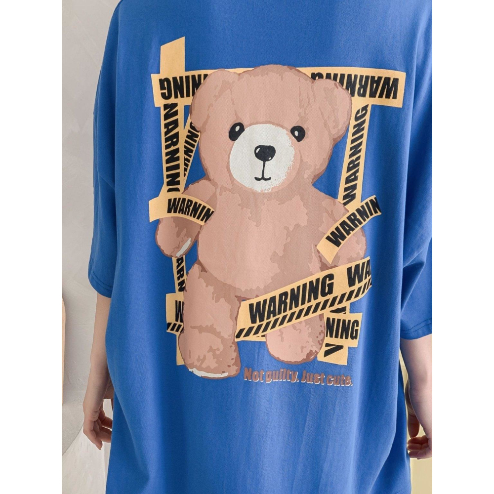 [預購 每周日中午 12:00收單] 2026 韓國 春夏女裝 貼紙小熊圖案 上衣-細節圖2